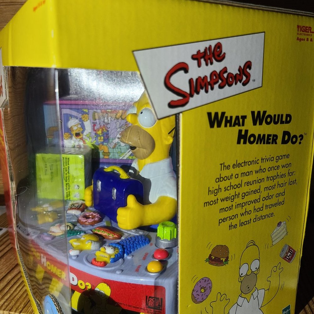 The Simpsons “What Would Homer Do?” Electronic Trivia Game (AS IS) - Picture 2 of 7